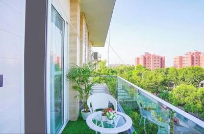 Balcony Image of Grihum pg in Sector 56, Noida
