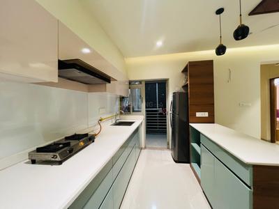 Kitchen Image of 1370 Sq.ft 2.5 BHK Apartment / Flat for rent in Adani The Meadows, Shantigram Ahmedabad for Rs. 40000
