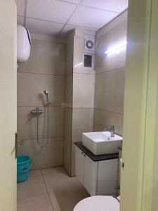 Bathroom Image of 1240 Sq.ft 2.5 BHK Apartment / Flat for rent in SBP City Of Dreams Phase 4, Kharar Mohali for Rs. 28000