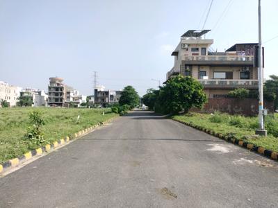 Sector 76 Main Image 1