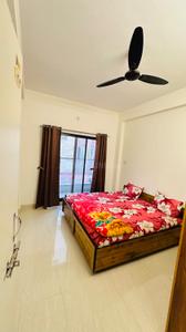 Bedroom Image of 600 Sq.ft 1 RK Builder Floor for rent in Navlakha Indore for Rs. 9000