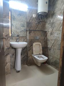 Bedroom Three Image of 1500 Sq.ft 3 BHK Builder Floor for rent in Freedom Fighters Enclave New Delhi for Rs. 52000