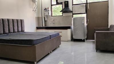 Bedroom Image of 712 Sq.ft 1 RK Builder Floor for rent in Sector 40 Gurgaon for Rs. 23000