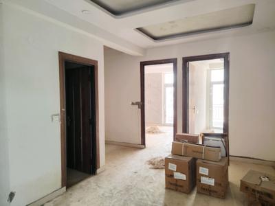 Living Room Image of 1150 Sq.ft 2.5 BHK Apartment / Flat for sale in Urban Vista, Noida Extension Greater Noida for Rs. 4949000