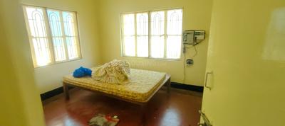 Bedroom Image of 2000 Sq.ft 6 BHK Independent House for sale in Kamdahari Kolkata for Rs. 12000000