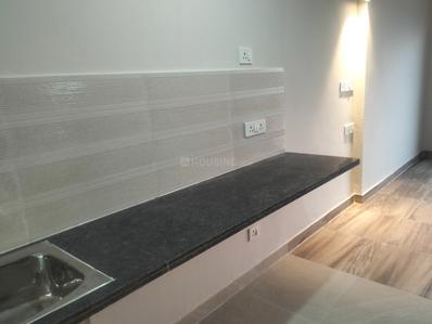 Kitchen Image of 435 Sq.ft 1 RK Apartment / Flat for sale in Paramount Golfforeste Premium Apartments, Surajpur Greater Noida for Rs. 2900000