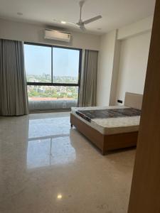 Bedroom Image of 6950 Sq.ft 5 BHK Apartment / Flat for rent in Venus Pashmina, Bodakdev Ahmedabad for Rs. 450000