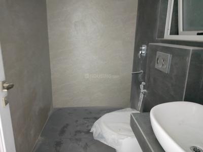 Bathroom Image of 2300 Sq.ft 4 BHK Apartment / Flat for sale in Valencia Tower, Gomti Nagar Lucknow for Rs. 27500000