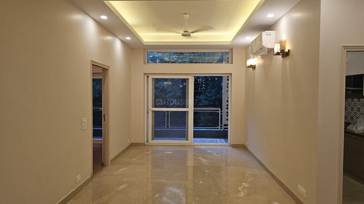 Sector 25, DLF Phase 2 Main Image 1