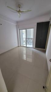 Hall Image of 1600 Sq.ft 3 BHK Apartment / Flat for sale in SVP Gulmohur Residency, Indirapuram Ghaziabad for Rs. 15500000