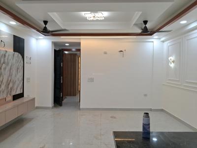 Living Room Image of 1550 Sq.ft 3 BHK Apartment / Flat for sale in Sector 104 Noida for Rs. 7100000