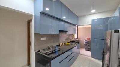 Kitchen Image of 2000 Sq.ft 3 BHK Apartment / Flat for rent in Ratnam Aurum, Vaishno Devi Circle Ahmedabad for Rs. 32000