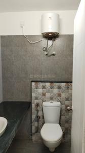 Bathroom Image of 1450 Sq.ft 3 BHK Apartment / Flat for rent in Radiance Icon, Koyambedu Chennai for Rs. 43000