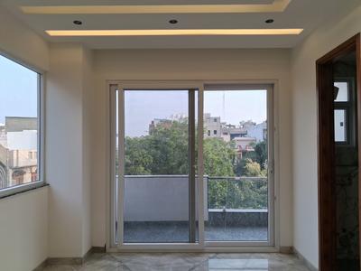Bedroom Image of 1800 Sq.ft 3 BHK Builder Floor for sale in Paschim Vihar New Delhi for Rs. 37500000