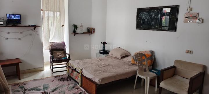 PV REAL ESTATE Main Image 1