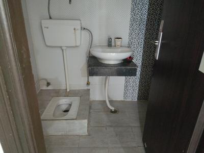 Image of 1495 Sq.ft 3 BHK Apartment / Flat for rent in Apex The Kremlin, Siddharth Vihar, Ghaziabad for Rs. 34000