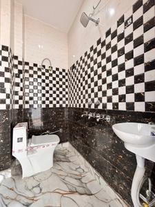 Image of 450 Sq.ft 4 BHK Independent House for sale in Dwarka Mor, New Delhi for Rs. 8500000