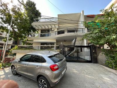 Image of 2500 Sq.ft 4 BHK Builder Floor for rent in Shaheed Bhagat Singh Nagar, Ludhiana for Rs. 35000