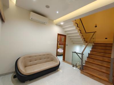 Hall Image of 6300 Sq.ft 5 BHK Independent House for sale in Maninagar Ahmedabad for Rs. 70000000