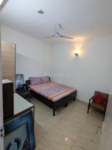 Bedroom Image of 623 Sq.ft 2 BHK Apartment / Flat for rent in Gaur City 7th Avenue, Noida Extension Greater Noida for Rs. 32000