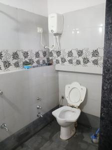 Bathroom Image of 400 Sq.ft 1 RK Builder Floor for rent in Old Padra Road Vadodara for Rs. 8500