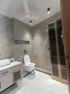Bathroom Image of 2500 Sq.ft 3 BHK Builder Floor for rent in Sector 99 Noida for Rs. 65000