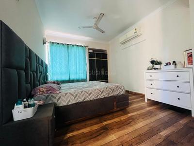 Bedroom Image of 1400 Sq.ft 2 BHK Apartment / Flat for rent in Unitech Fresco, Sector 50 Gurgaon for Rs. 70000