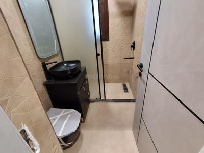 Image of 950 Sq.ft 2 BHK Apartment / Flat for sale in CGHS Navyug Apartments, Vikaspuri, New Delhi for Rs. 13000000