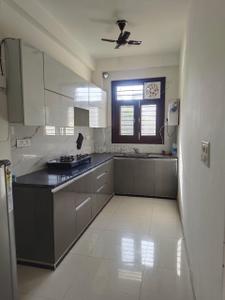 Kitchen Image of 1000 Sq.ft 2 BHK Builder Floor for rent in Sector 27 Gurgaon for Rs. 45000