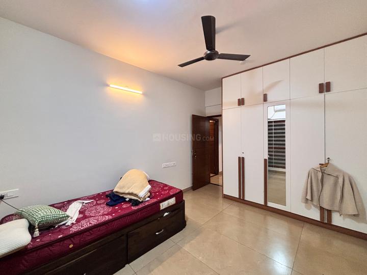 Defence Colony, Indira Nagar Bedroom 1