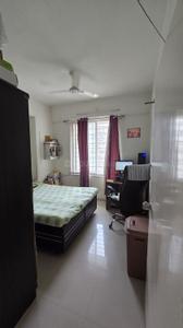 Bedroom Image of 2240 Sq.ft 3 BHK Apartment / Flat for sale in Sangani Shaligram Lakeview, Vaishno Devi Circle Ahmedabad for Rs. 10300000