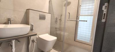 Bathroom Image of 2496 Sq.ft 4 BHK Apartment / Flat for sale in Deccan Gymkhana Pune for Rs. 47500000