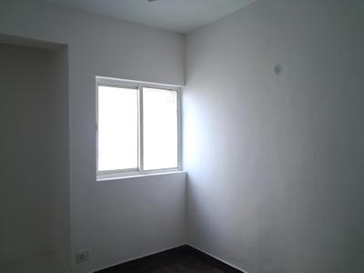 Bedroom Image of 1565 Sq.ft 3 BHK Apartment / Flat for sale in Paras Tierea, Sector 137 Noida for Rs. 14000000