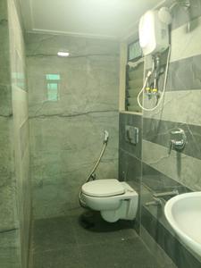 Common Bathroom Image of 550 Sq.ft 1 BHK Apartment / Flat for sale in Chheda Avighna Building No 4, Mira Road East Mira Bhayandar for Rs. 8000000