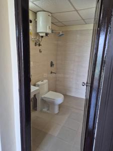 Image of 1100 Sq.ft 2.5 BHK Apartment / Flat for rent in Sethi Max Royal, Sector 76, Noida for Rs. 28500