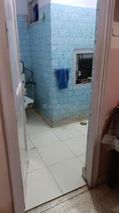 Bathroom Image of 900 Sq.ft 2 BHK Apartment / Flat for sale in Shahdara New Delhi for Rs. 7000000