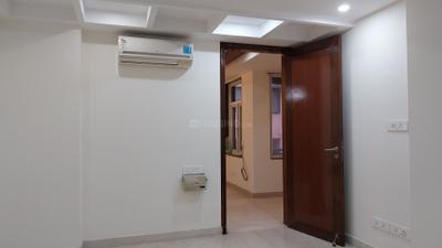 Bedroom Image of 3400 Sq.ft 4 BHK Builder Floor for rent in Safdarjung Development Area New Delhi for Rs. 250000