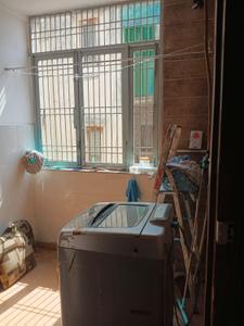 Balcony Image of 1410 Sq.ft 3 BHK Builder Floor for rent in East Of Kailash New Delhi for Rs. 65000