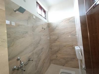 Bathroom Image of 1500 Sq.ft 3 BHK Independent House for sale in Krishna Nagar Lucknow for Rs. 7800000