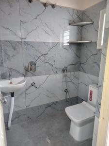Bathroom Image of 900 Sq.ft 2 BHK Builder Floor for rent in Mylappanahalli Bengaluru for Rs. 15000