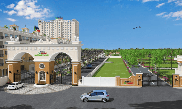 Alamo XS Real Castillo Main Image 1