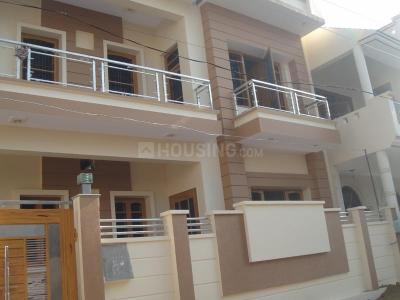 Image of 1459 Sq.ft 2 BHK Independent House for rent in Sector 17, Gurgaon for Rs. 32000