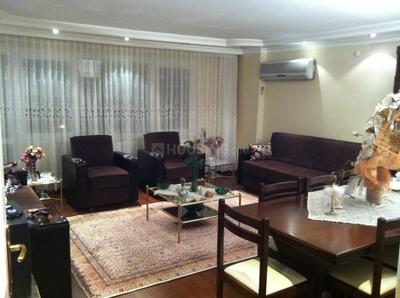Hall Image of 2050 Sq.ft 3 BHK Apartment / Flat for sale in Kakad Mansion, Santacruz West Mumbai for Rs. 105000000