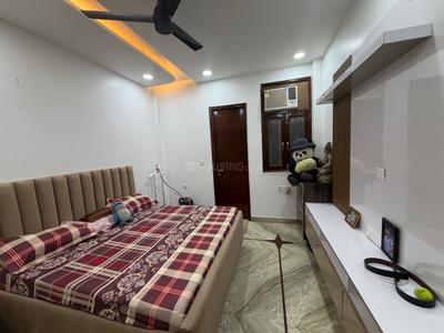 Bedroom Image of 1426 Sq.ft 3 BHK Builder Floor for sale in Mukherjee Nagar New Delhi for Rs. 13000000
