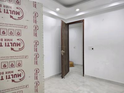 Bedroom Image of 1110 Sq.ft 3 BHK Apartment / Flat for sale in Mehrauli New Delhi for Rs. 7500000