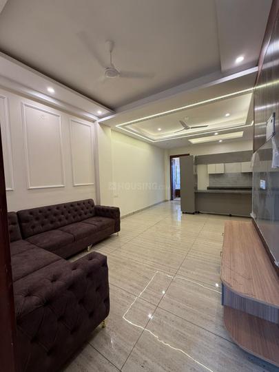 Gated society Main Image 1