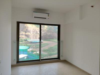 Bedroom Image of 1010 Sq.ft 2 BHK Apartment / Flat for sale in Hiranandani Castle Rock, Powai Mumbai for Rs. 30500000