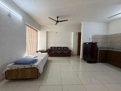 Bedroom Image of 1000 Sq.ft 2 BHK Apartment / Flat for rent in Pacifica Reflections, Vaishno Devi Circle Ahmedabad for Rs. 35000