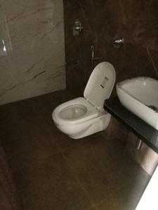 Common Bathroom Image of 900 Sq.ft 3 BHK Apartment / Flat for sale in Sanghvi Infenia, Santacruz East Mumbai for Rs. 32500000