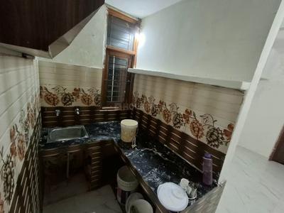 Kitchen Image of 585 Sq.ft 2 BHK Builder Floor for rent in Khirki Extension New Delhi for Rs. 14000